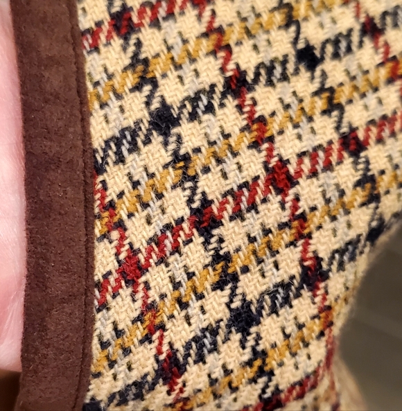 Vintage Bushwacker USA Wool Plaid Button Up V-Neck Vest, Tan/Brown/Red Wm 8, EUC - Picture 14 of 14